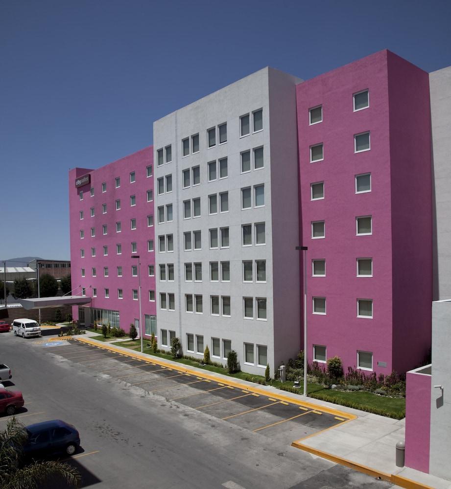 City Express By Marriott Suites Toluca Eksteriør billede
