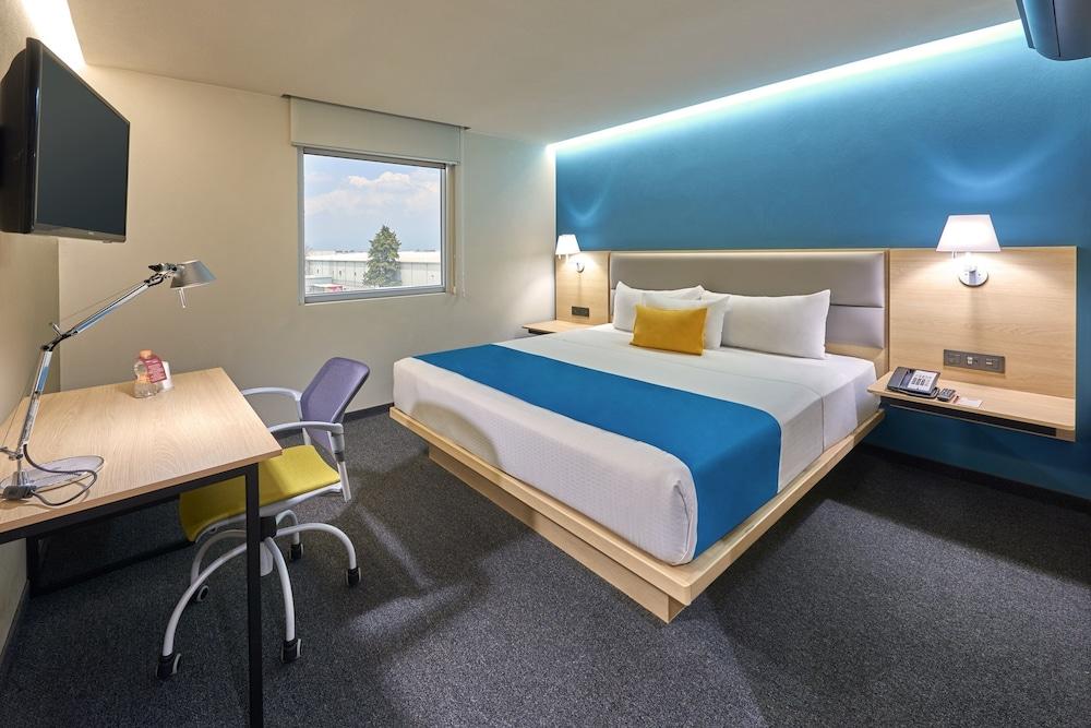 City Express By Marriott Suites Toluca Eksteriør billede